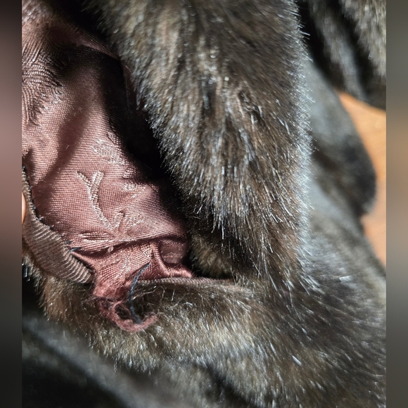 Vintage Tissavel Dark Brown/tan Faux Fur Coat Heavy Mobwife Style Cute Buttons - Picture 8 of 14